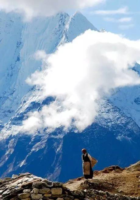 西藏，神秘璀璨的圣地之光探索